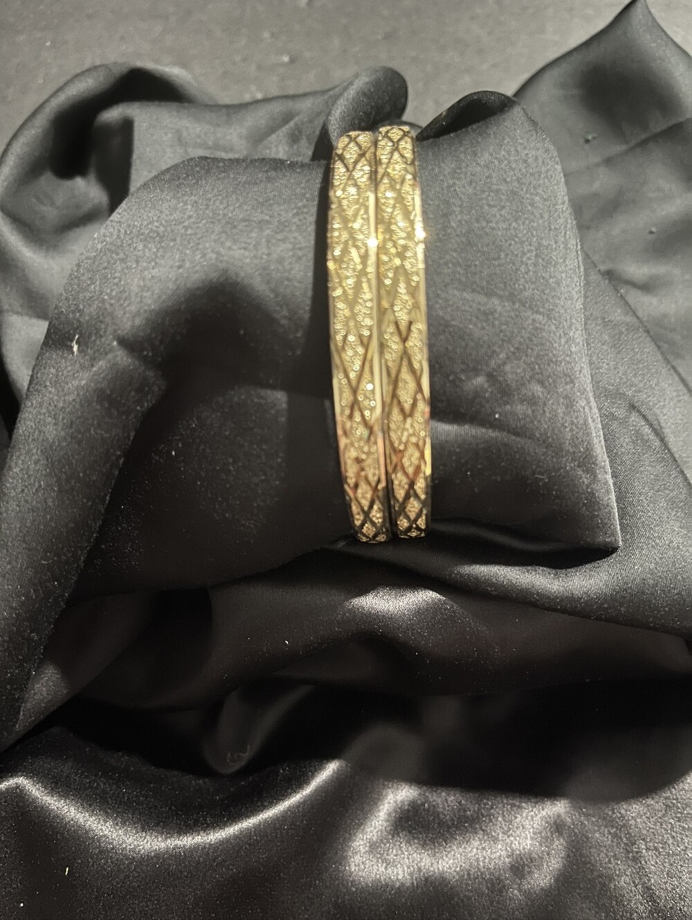 2-Piece Gold Filled Textured Lattice Bangle Bracelet Set